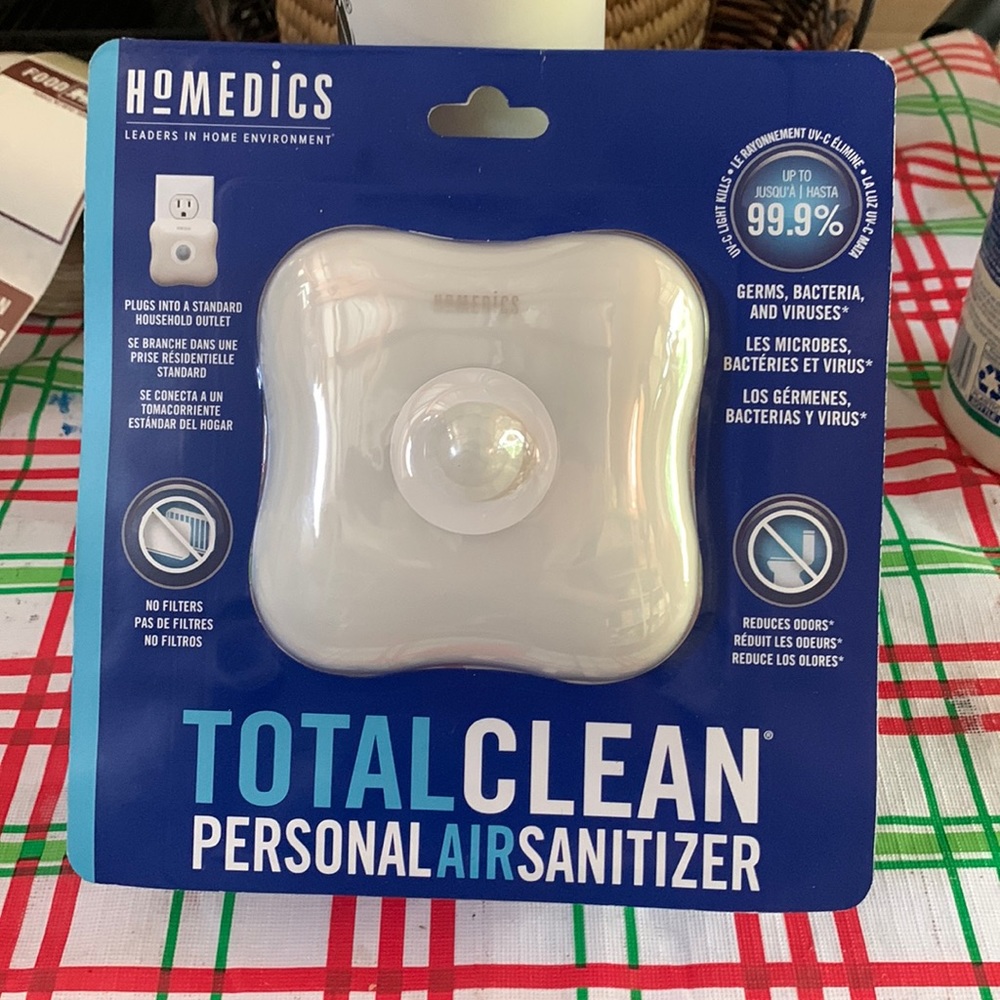 Personal air sanitizer